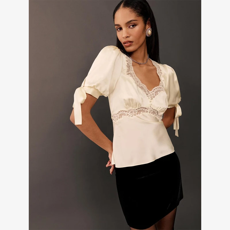 

V-neck Lace Patchwork Short Sleeved Women Top Hollowed Out Satin Slimming T-shirt 2026 Summer Women Vintage Style Elegant