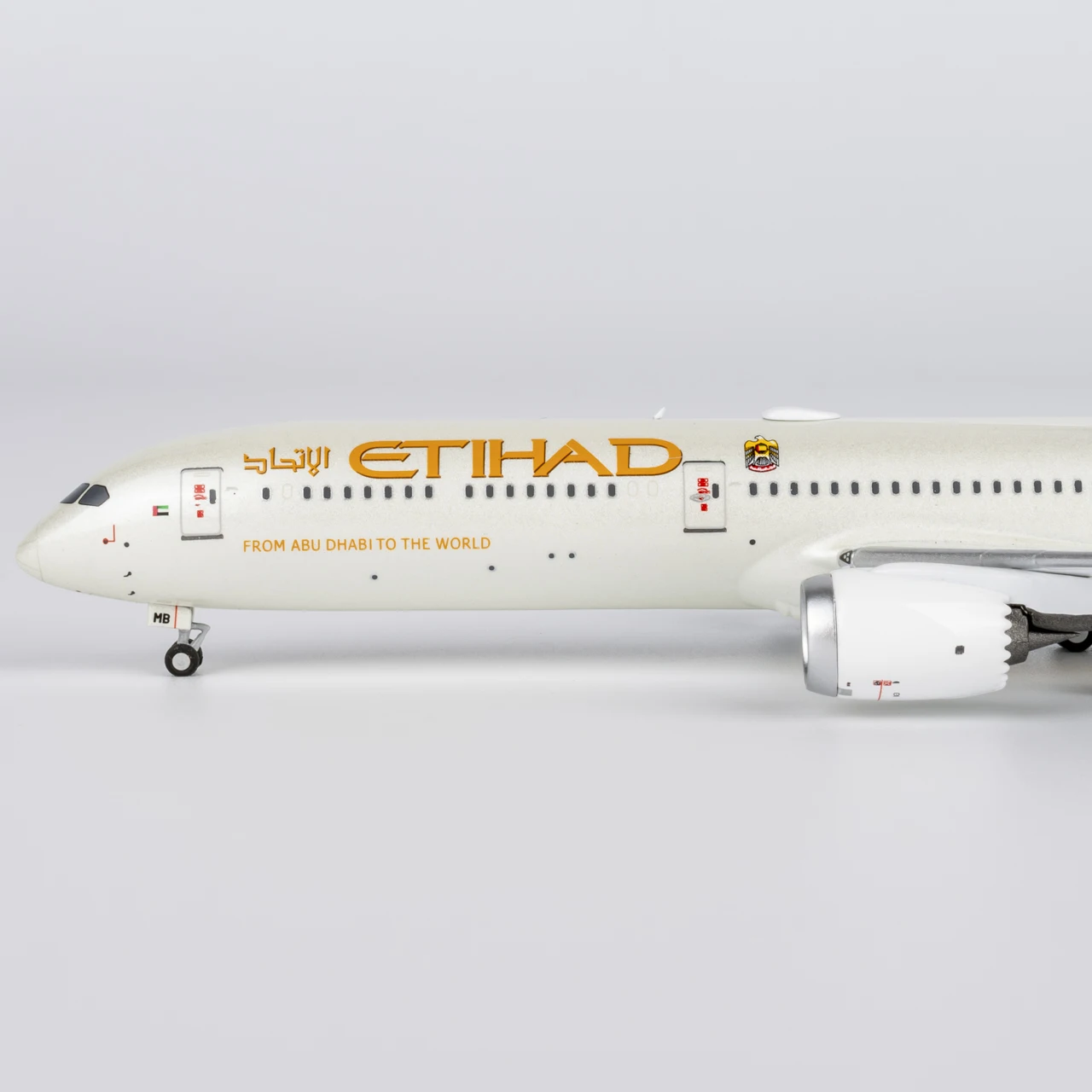56032 سبيكة تحصيل طائرة هدية NG نموذج 1:400 الخطوط الجوية الاتحادية "Dreamliner" بوينغ B787-10 دييكاست طائرة طائرة نموذج A6-BMB