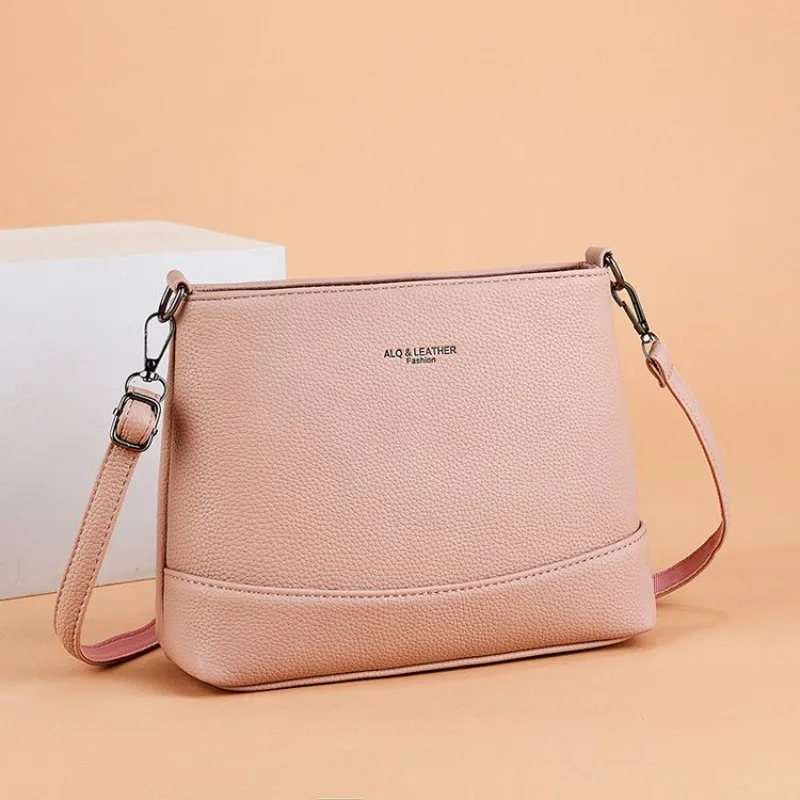 

Fashionable Trendy Diaper Bag Large Capacity Casual Simple Crossbody Handbag For Women Elegant Leather Vintage Solid Color