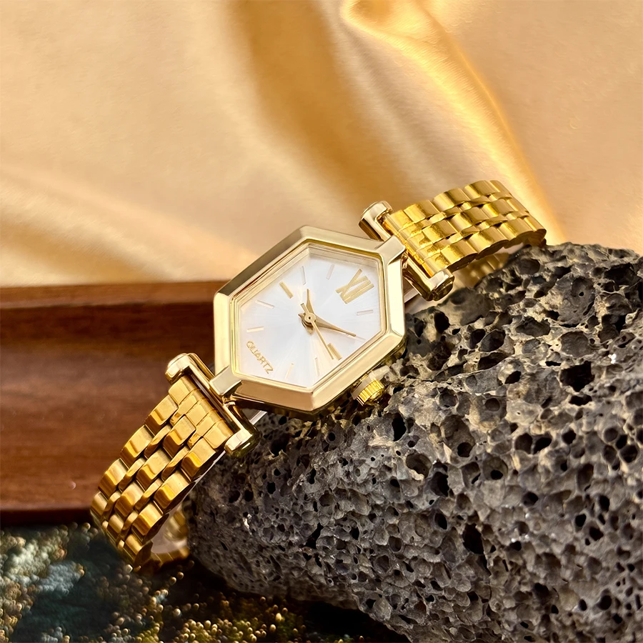 Watch for Ladies: Hexagonal Dial Stainless Steel Strap Retro Style Timeless Wrist Watch for Woman