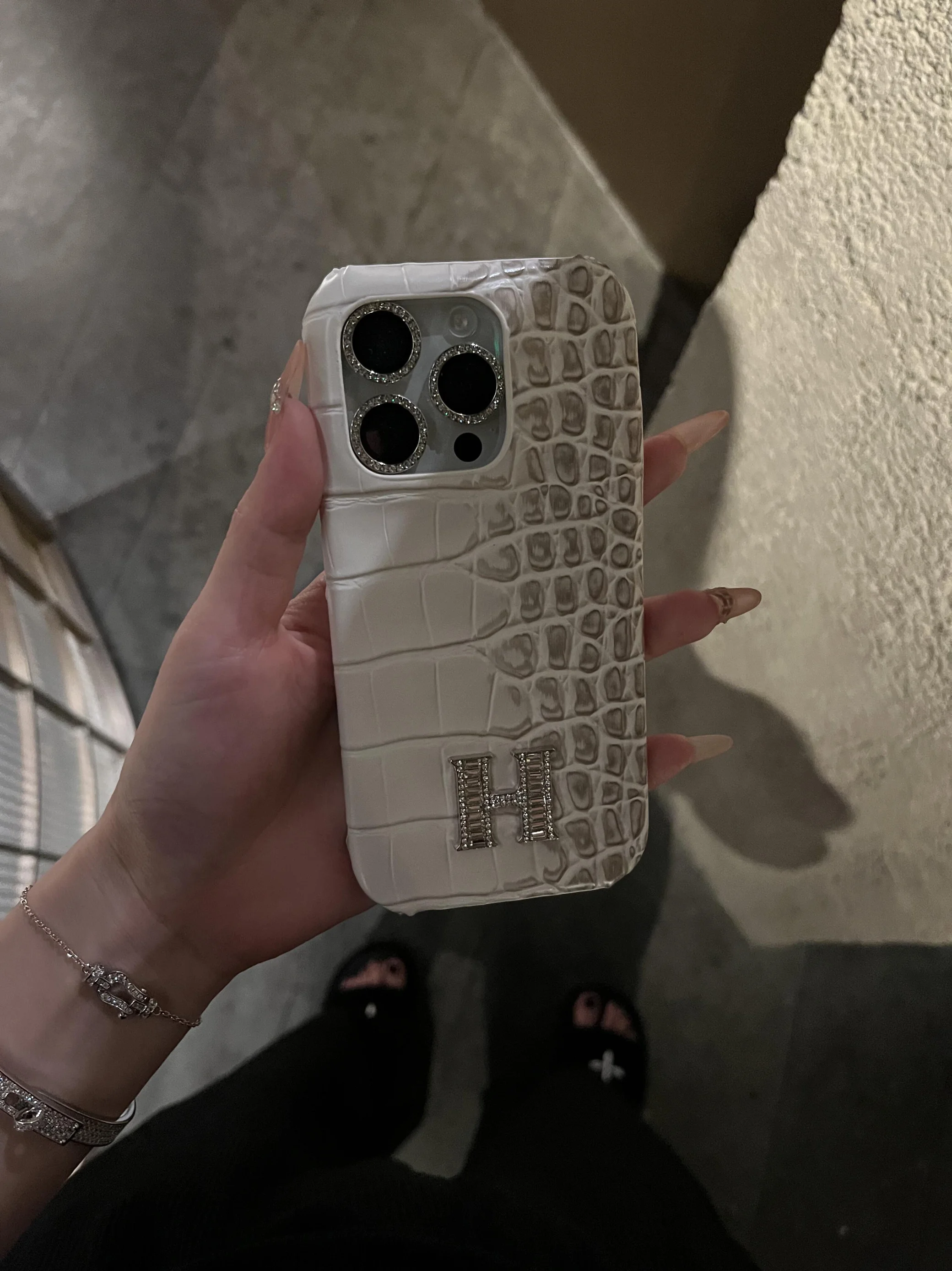 Light luxury crocodile leather rhinestone 16promax phone case iphone15 new iphone15pro advanced sense
