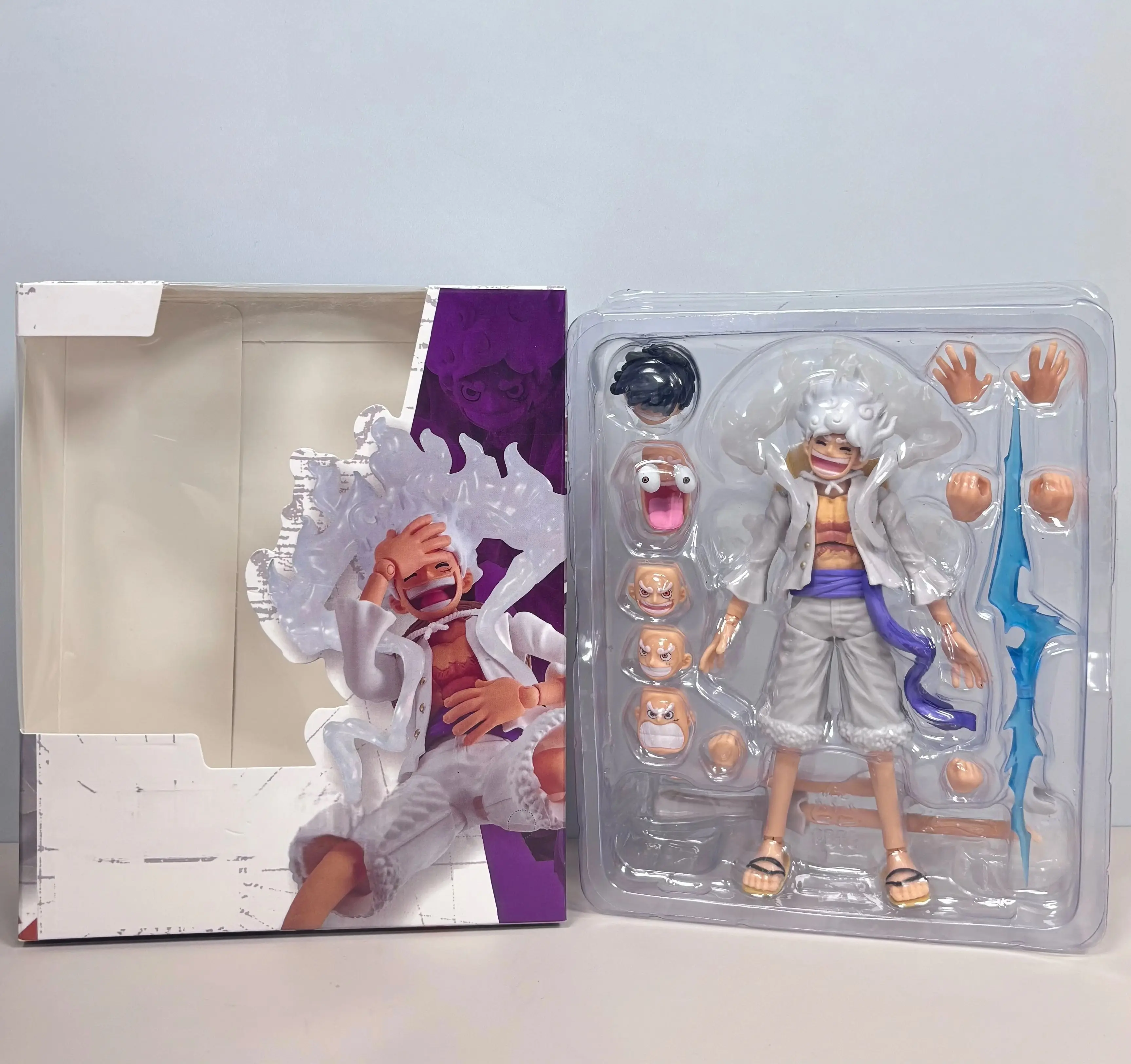 One Piece Luffy Gear 5 Sonnengott Nika Actionfigur, Anime-Figur Modell-Ornament mit Mehrfachem Zubehör – Detail 4