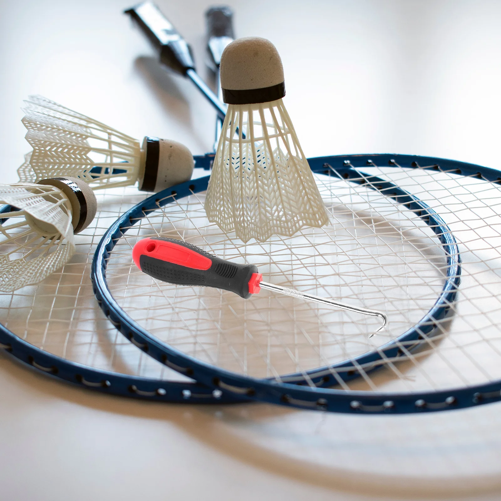 

Durable Badminton Tennis Racket Stringing Machine Hook Plastic Handle Ergonomic Design Efficient Threading Tool Sports Equipment