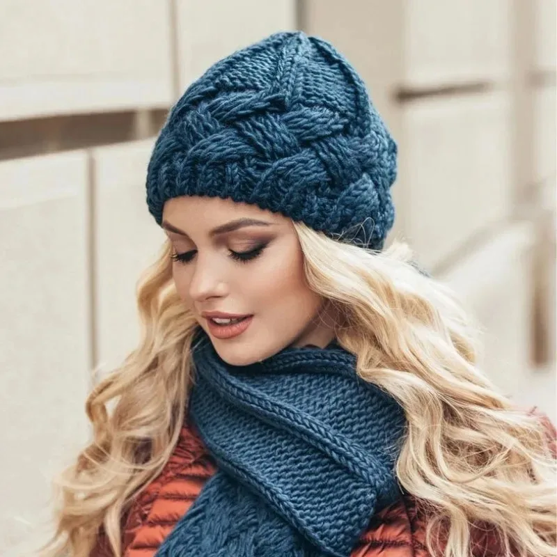 جديد الشتاء قبعة للنساء محبوك كوريا قبعة سميكة Skullies قبعة الخريف في الهواء الطلق الدافئة الشارع الشهير قبعات أحمر أسود أبيض شابكا #2