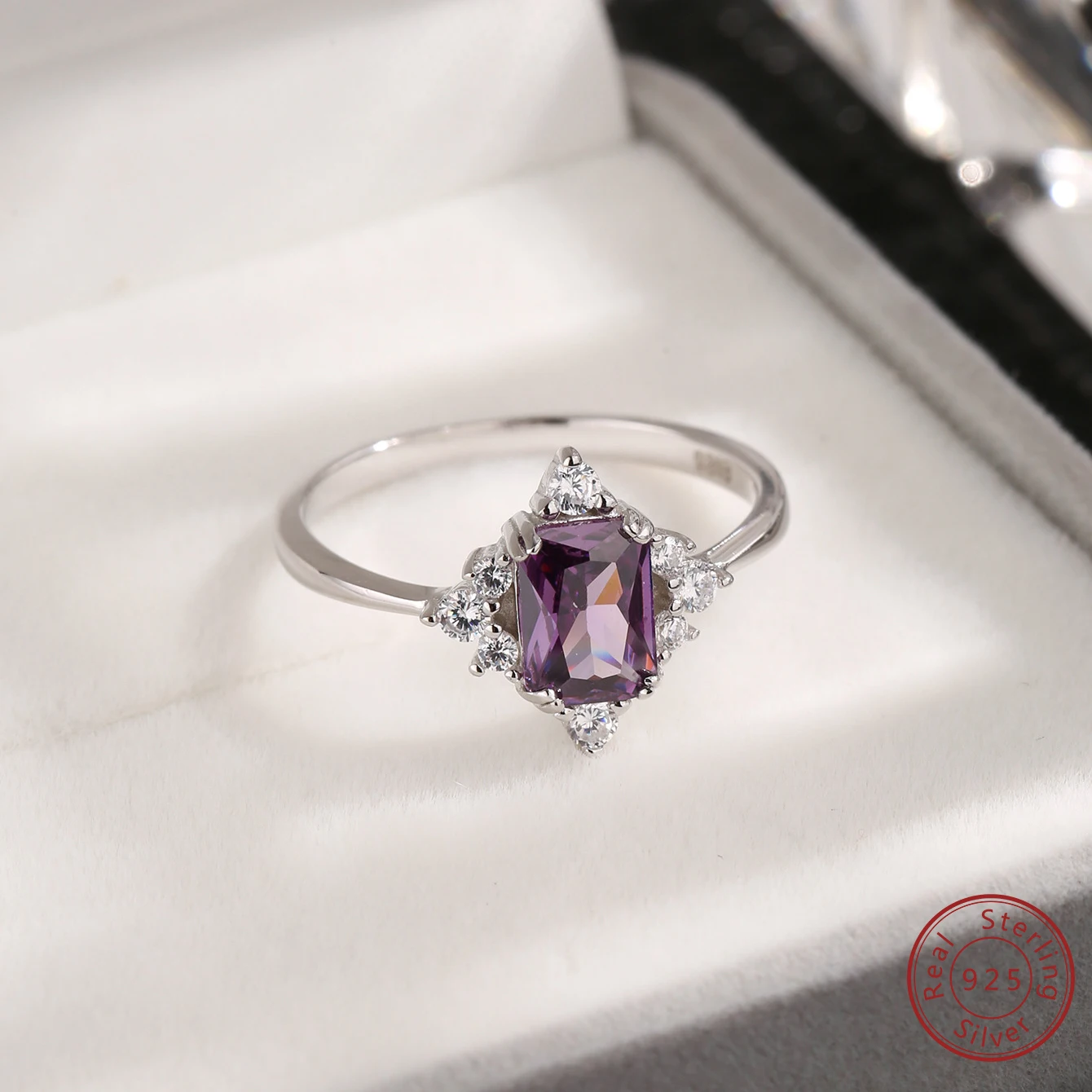 2024 Fashion New Europe and America 100% 925 Sterling Silver Amethyst and Zircon Ring Versatile High Quality Ring for Women