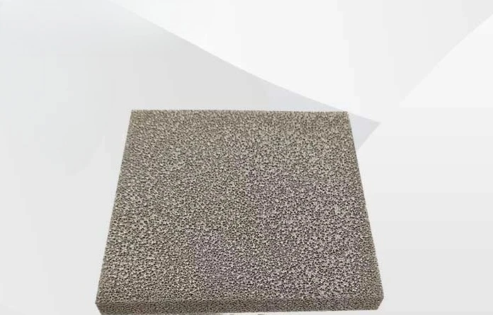 

Heat dissipation foam metal three-dimensional structure