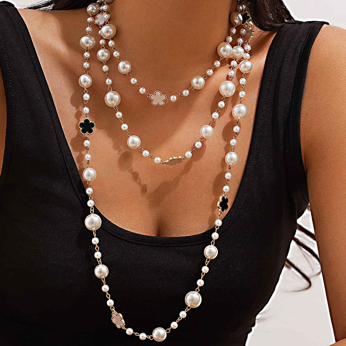 Gorgeous Flower Pearl Layered Long Necklace for Women - Fashionable Commuting Winding Link Chain Floral Ornament Sweater Chain