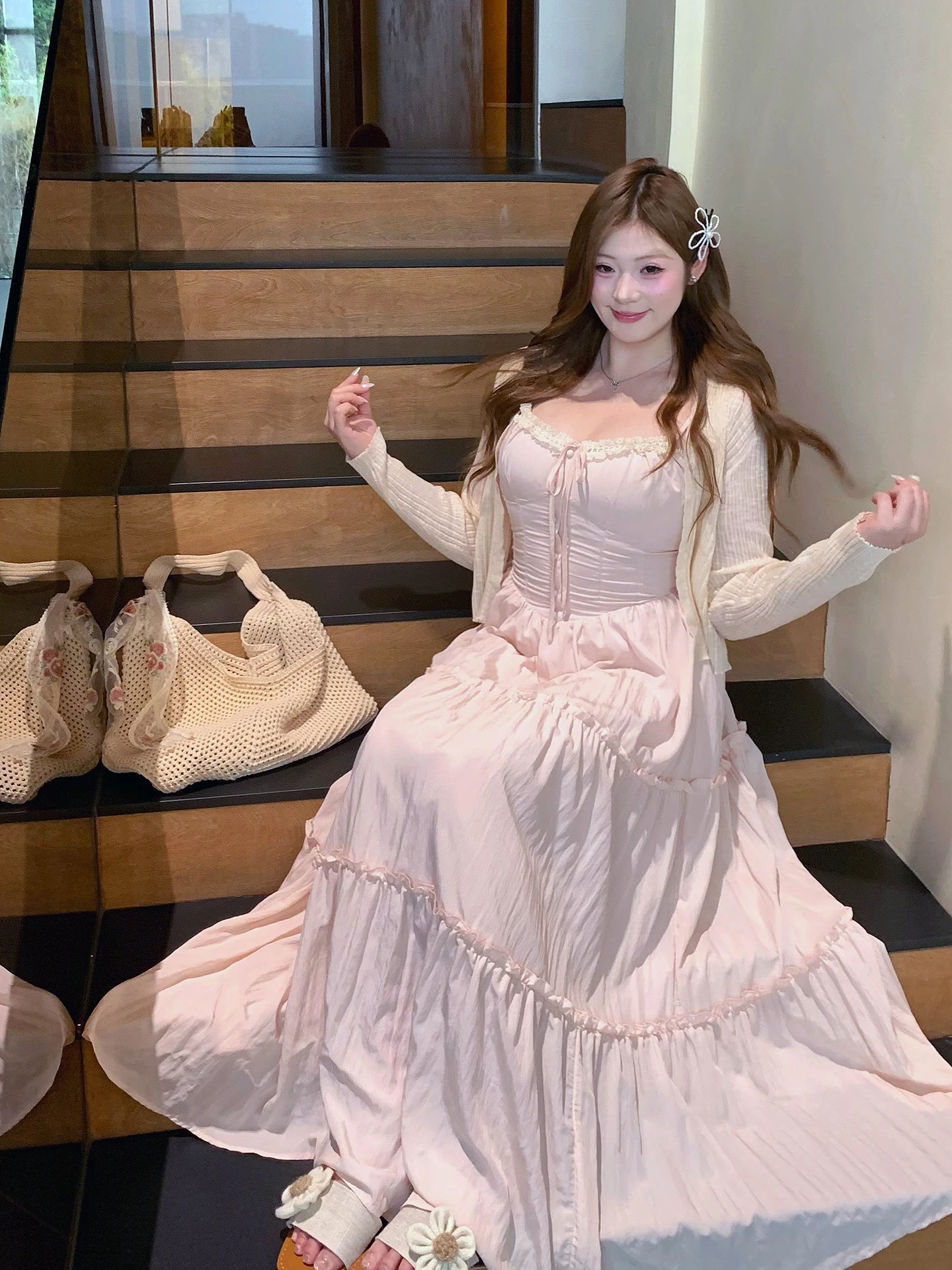 

Romantic Lace Splice Pink Strap Dress Elegant Plump Sweet Temperament Long Dress French Style Standard Version City Commuting...