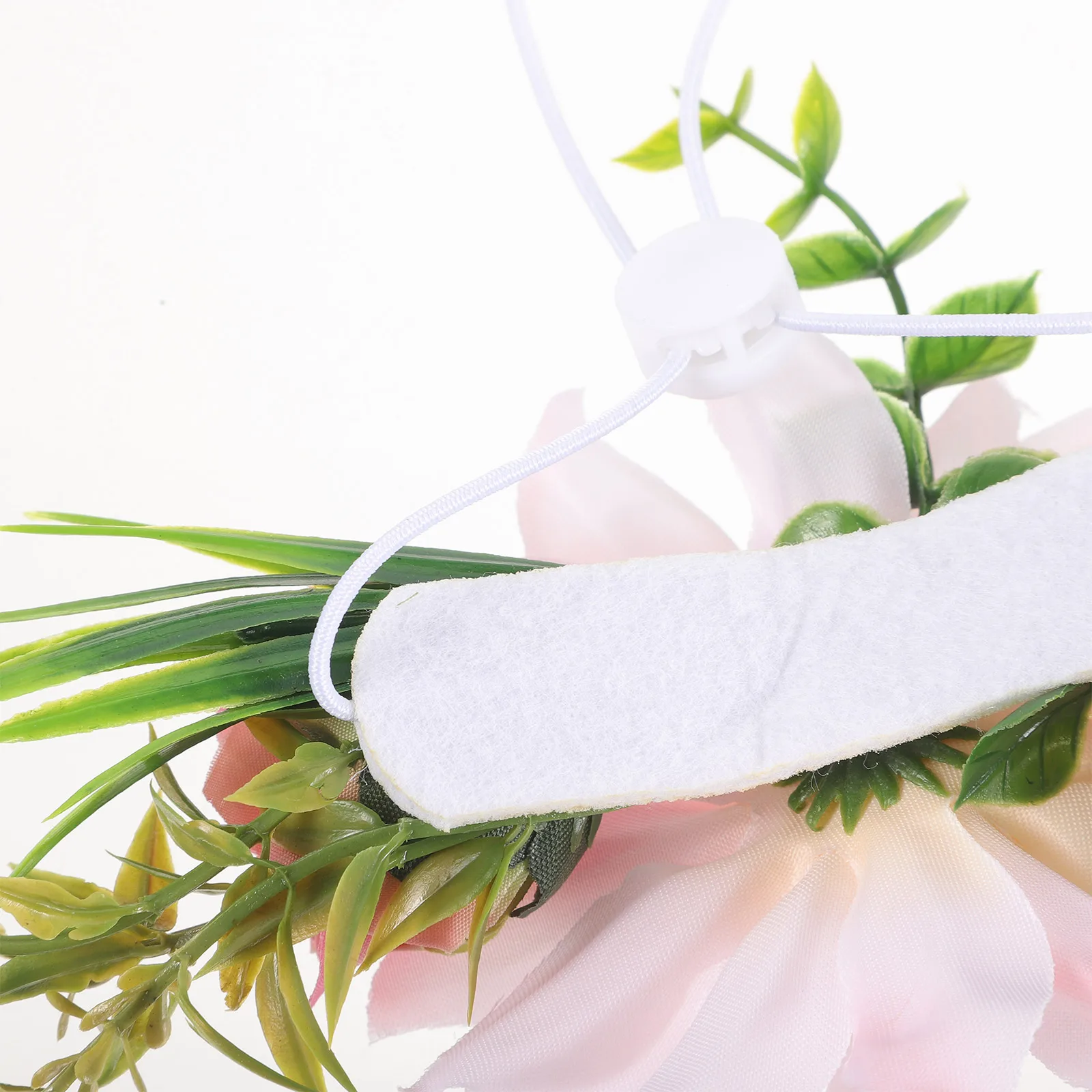 

Artificial Flower Pet Headwear Pet Wreath Dog Cat Adjustable Headwear Dog Accessories Christmas Wedding Flowers