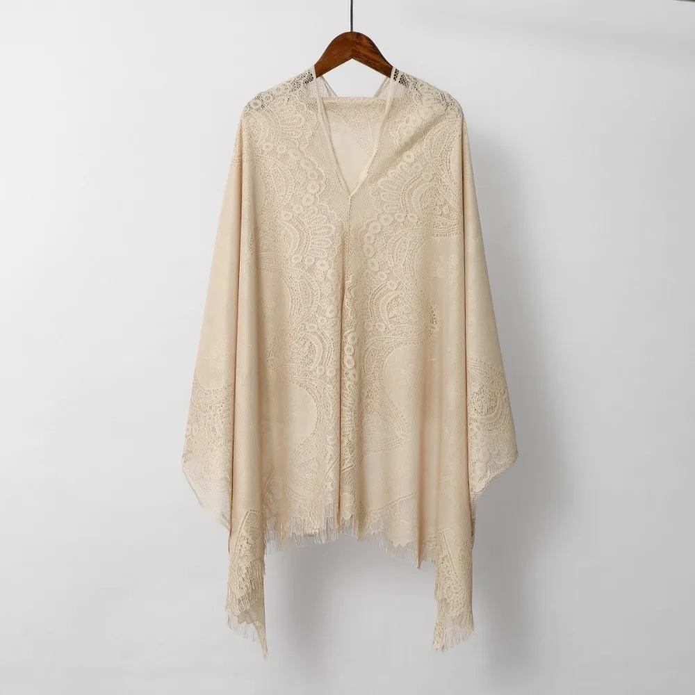 

Fashion Boho Women's Cardigan Shawl Breathable Elegant Hollow-Out Shawl Solid Color Lightweight Ethnic Style Shawl Women's Wear