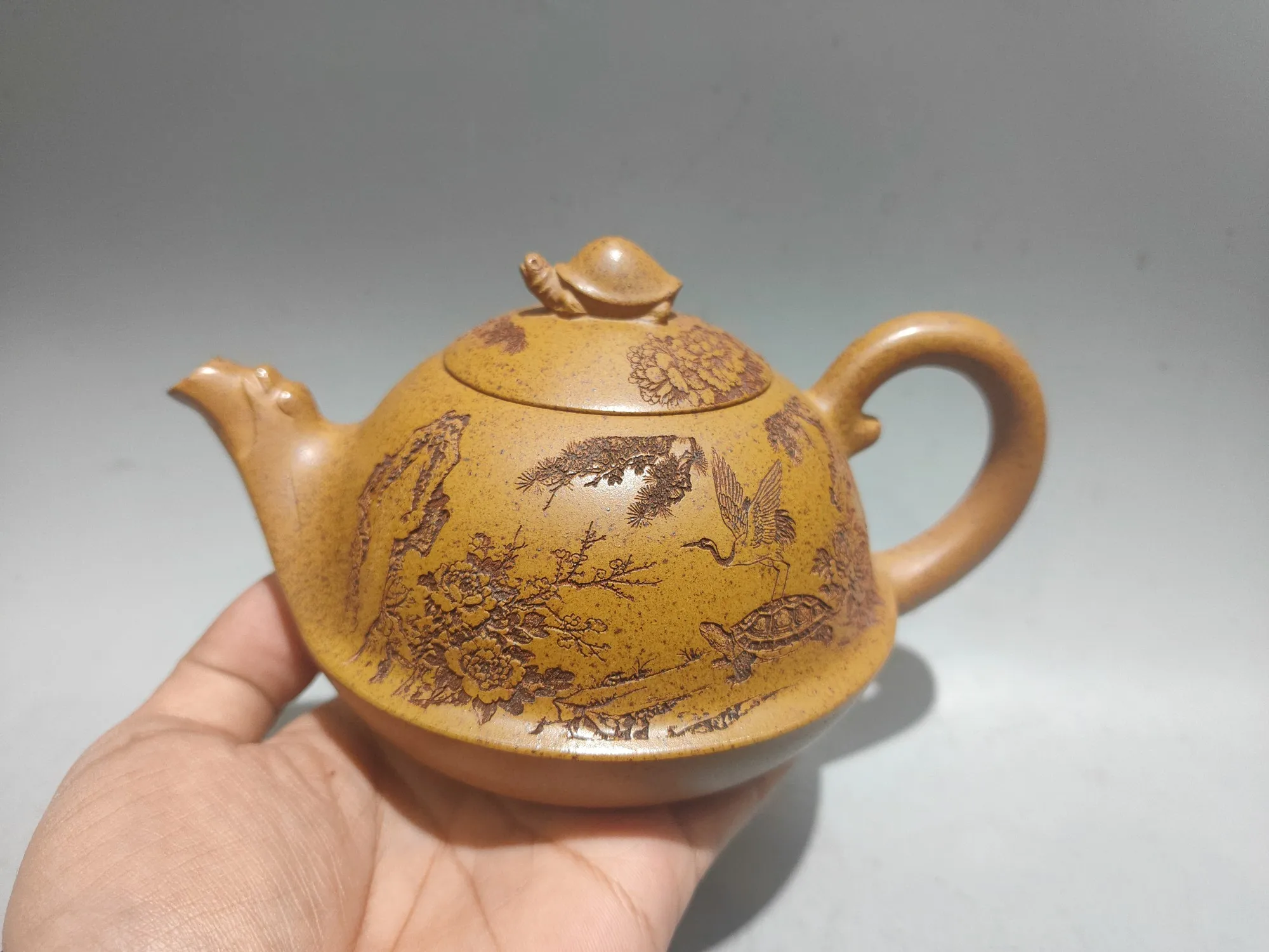 Yixing Purple Clay Teapot scenic pattern take the first place at the triennial palace examination Dragon Turtle Pot Kettle