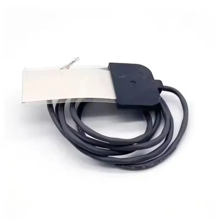 1PC Piezoelectric film PVDF No power frequency interference Self-contained shielded piezoelectric film sensor SDT1-028K