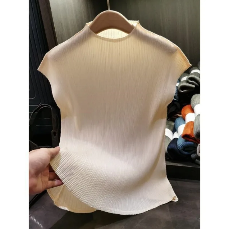 Women's Spring and Summer Versatile Simple Fashion Solid Color Stand Collar Pleated Top Elegant Fitted Short Sleeve T-Shirt