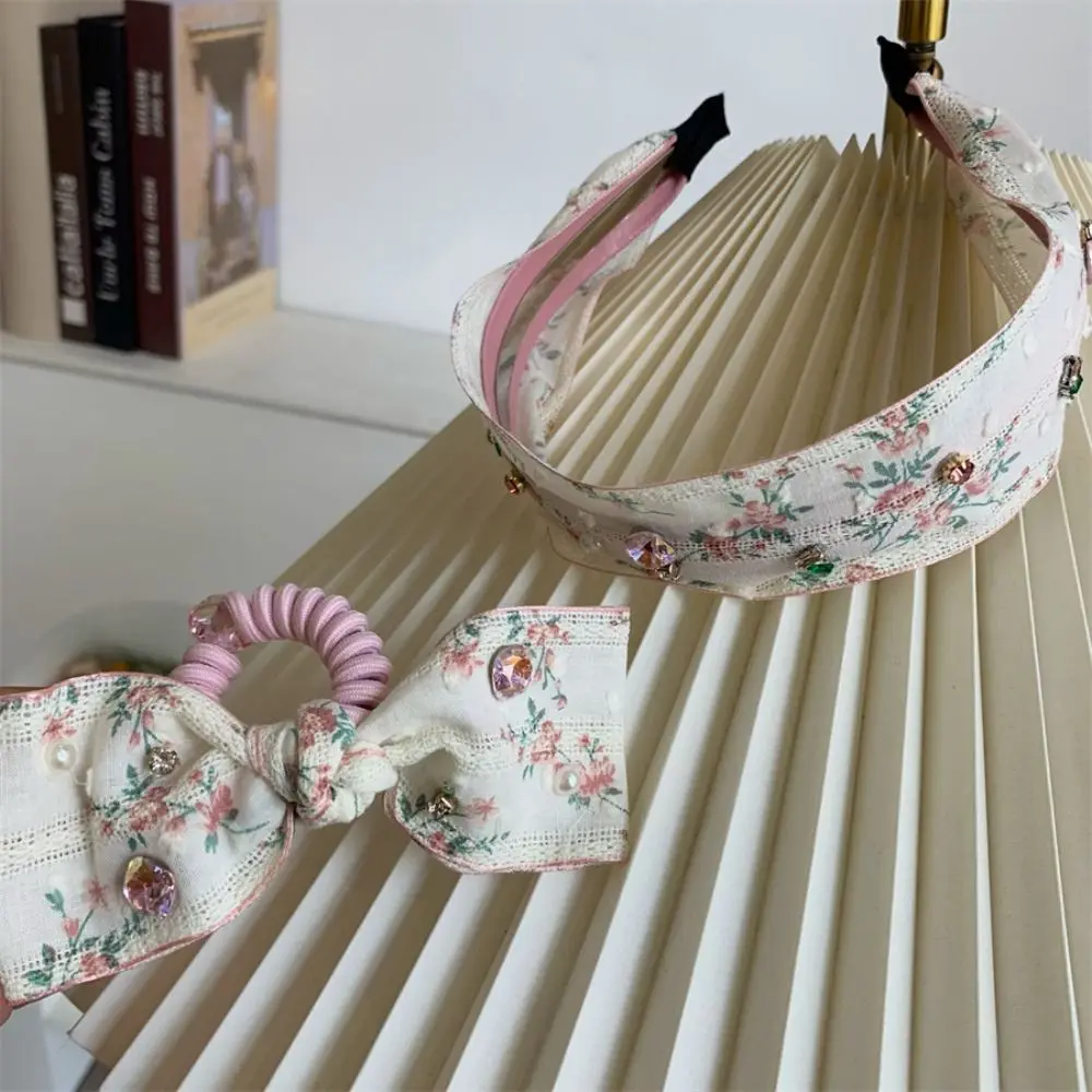 

Sweet Korean Style Embroidery Lace Headband Wide Edges Flower Rhinestone Hair Band Floral Headwear Bow Hair Rope Decoration