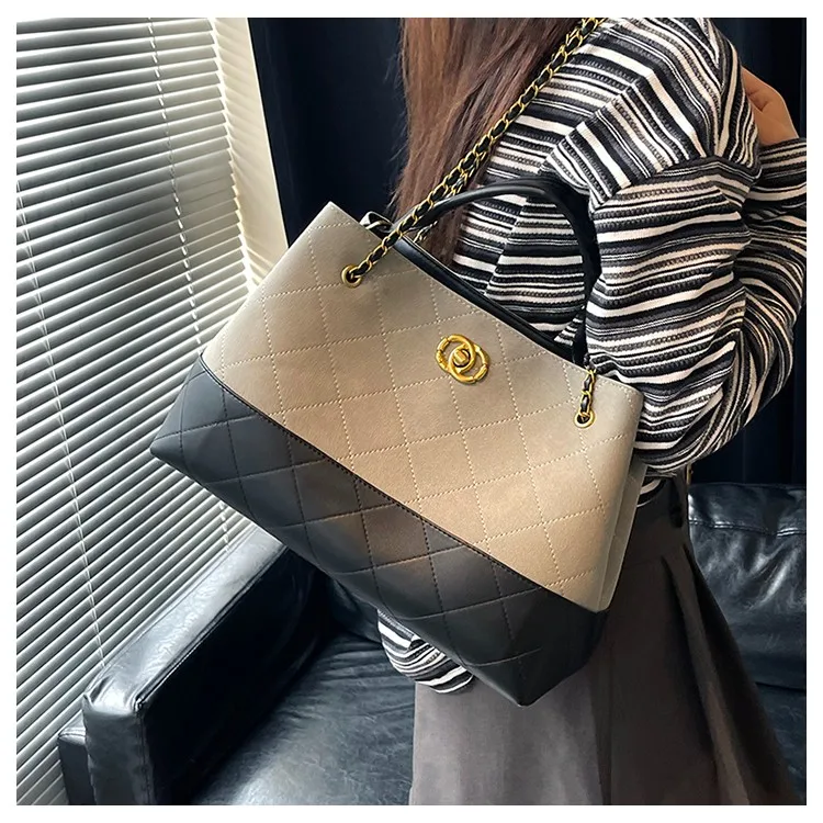 

Elegant Ladies Leather Shoulder Bag Messenger Crossbody Handbag for Women By Famous Designer