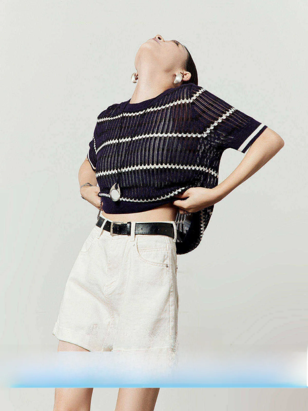 

Loose Fit ort Sve round Ne Knitted Sweater Women's Sle Summer New Arrival Simple Design Sense Hollow out Blue Color