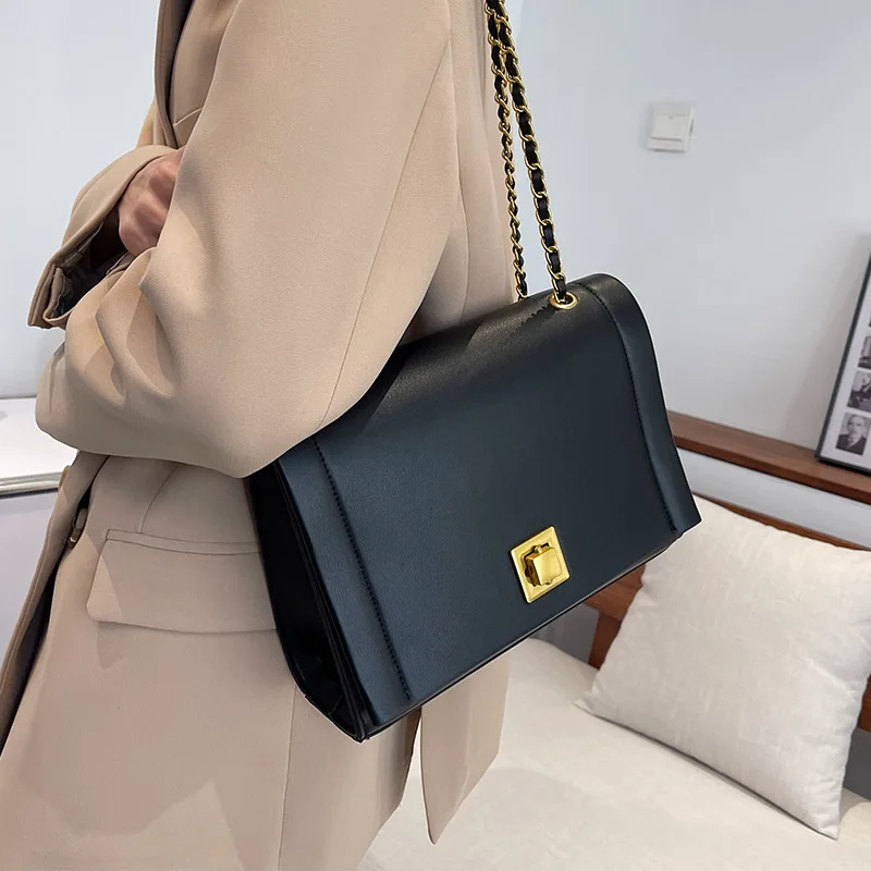 Trendy Brand Designer Solid Purses Handbags Women Shouler Crossbody Bags 2022 New Fashion Chain Messenger Totes High Quality