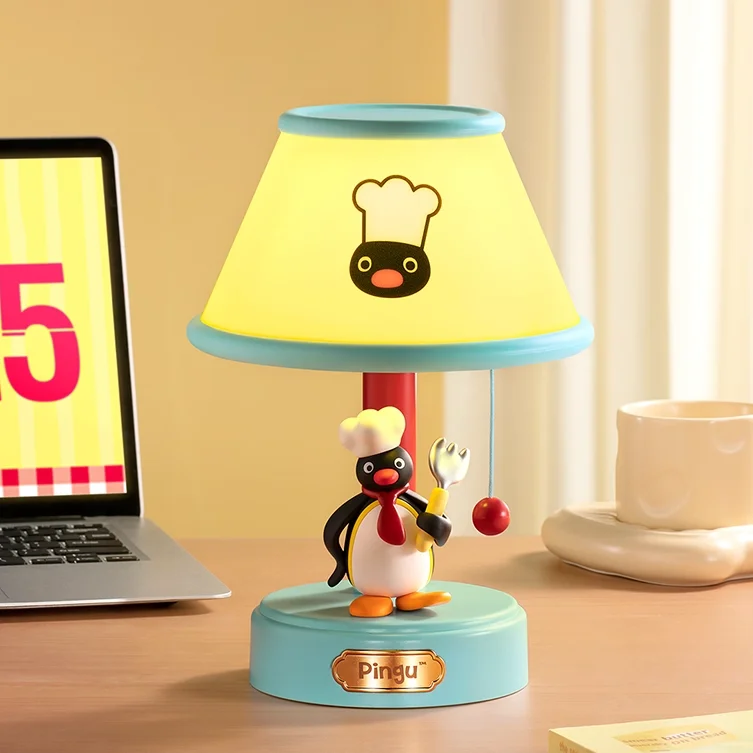 Martube حقيقية Pingu لمبة مكتب غرفة مصباح لتهيئة الجو النوم ضوء أنيمي الطرفية Pingu سطح المكتب الحلي الفتيات هدايا عيد