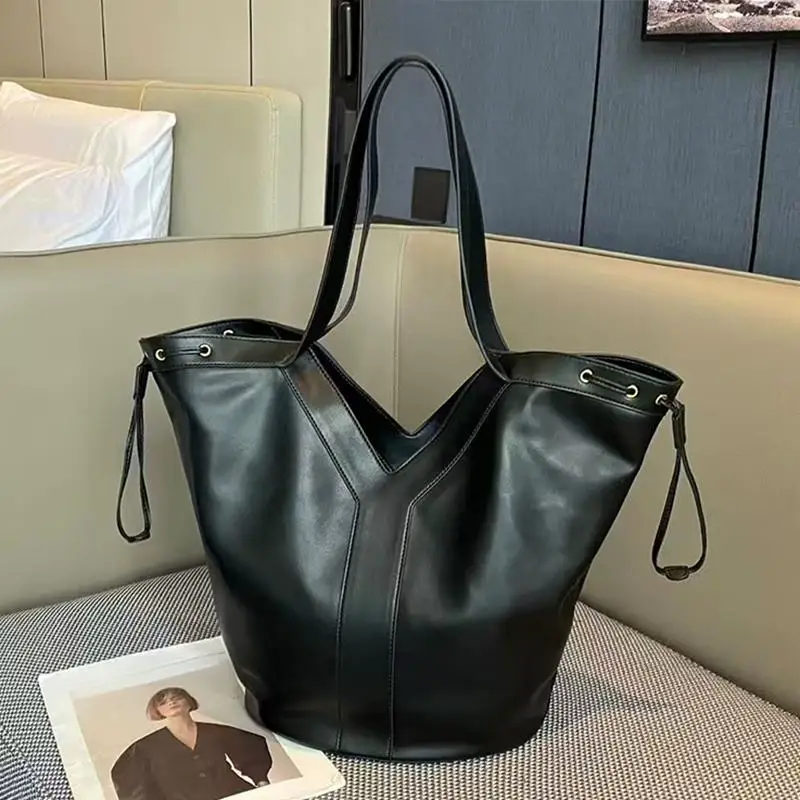 

Luxury Brand Y-shaped Shoulder Bag Fashion Design Large Capacity Frosted Handbag High Quality Leather Casual Underarm Women Bag