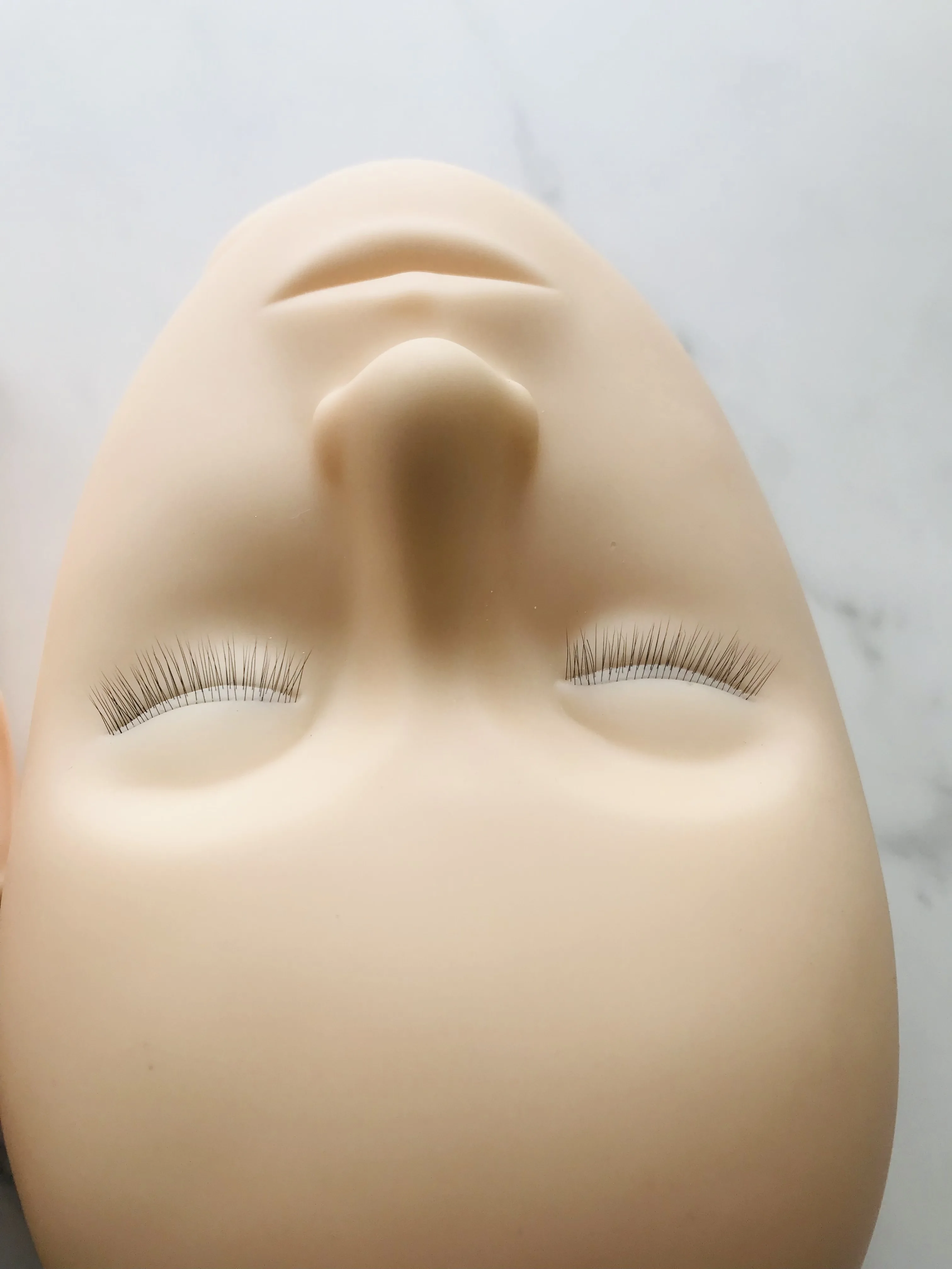 1 Pcs Mannequin Head with Layer Lashes for Lash Extension Dummy Head Practice Training Heads Makeup Tools Accessories Woman