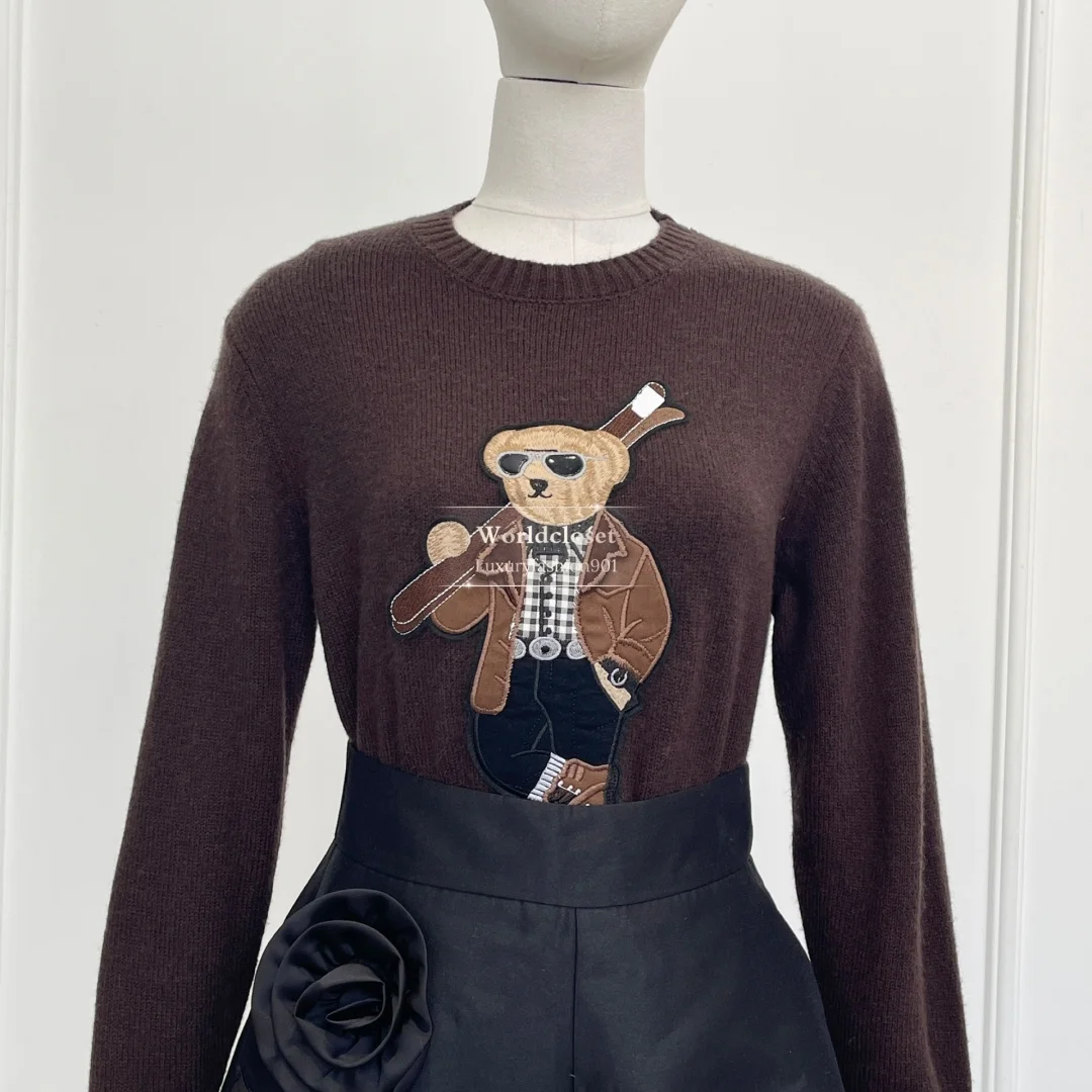 

2026 Winter Women Bear Embroidery Long Sleeve Knit Sweater Tops High Quality