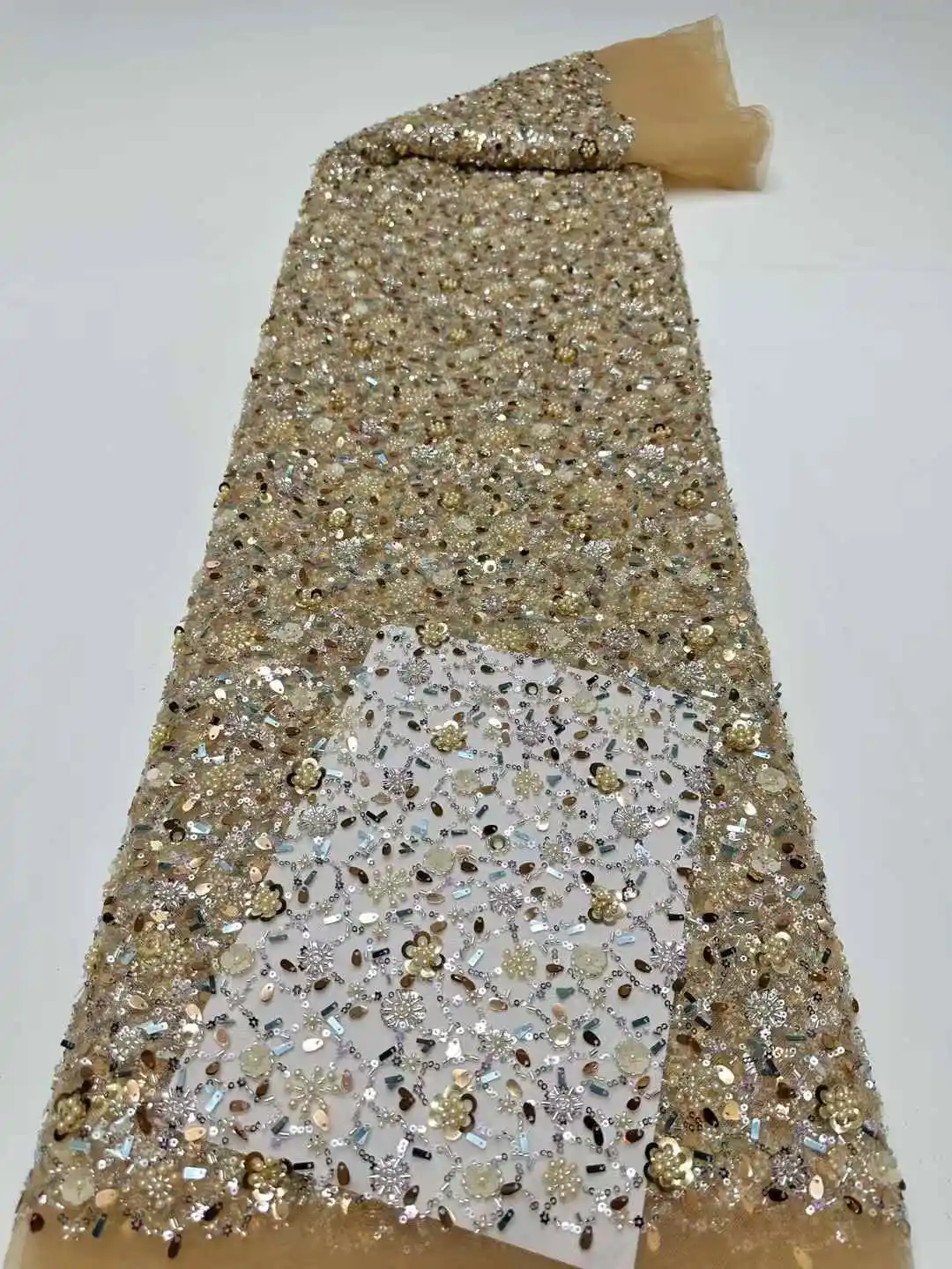 High-End หรูหราภาษาฝรั่งเศสคําเย็บปักถักร้อย Heavy เจ้าบ่าวลูกปัดลูกไม้ผ้าเลื่อม 5 หลาคุณภาพสูง Materiel สําหรับชุดปาร์ตี้