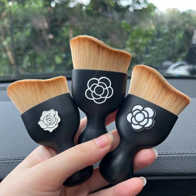 Camellia Flower Car Interior Cleaning Brush Center Console Air Conditioning Outlet Soft Brush Car Cleaning Tool Accessories