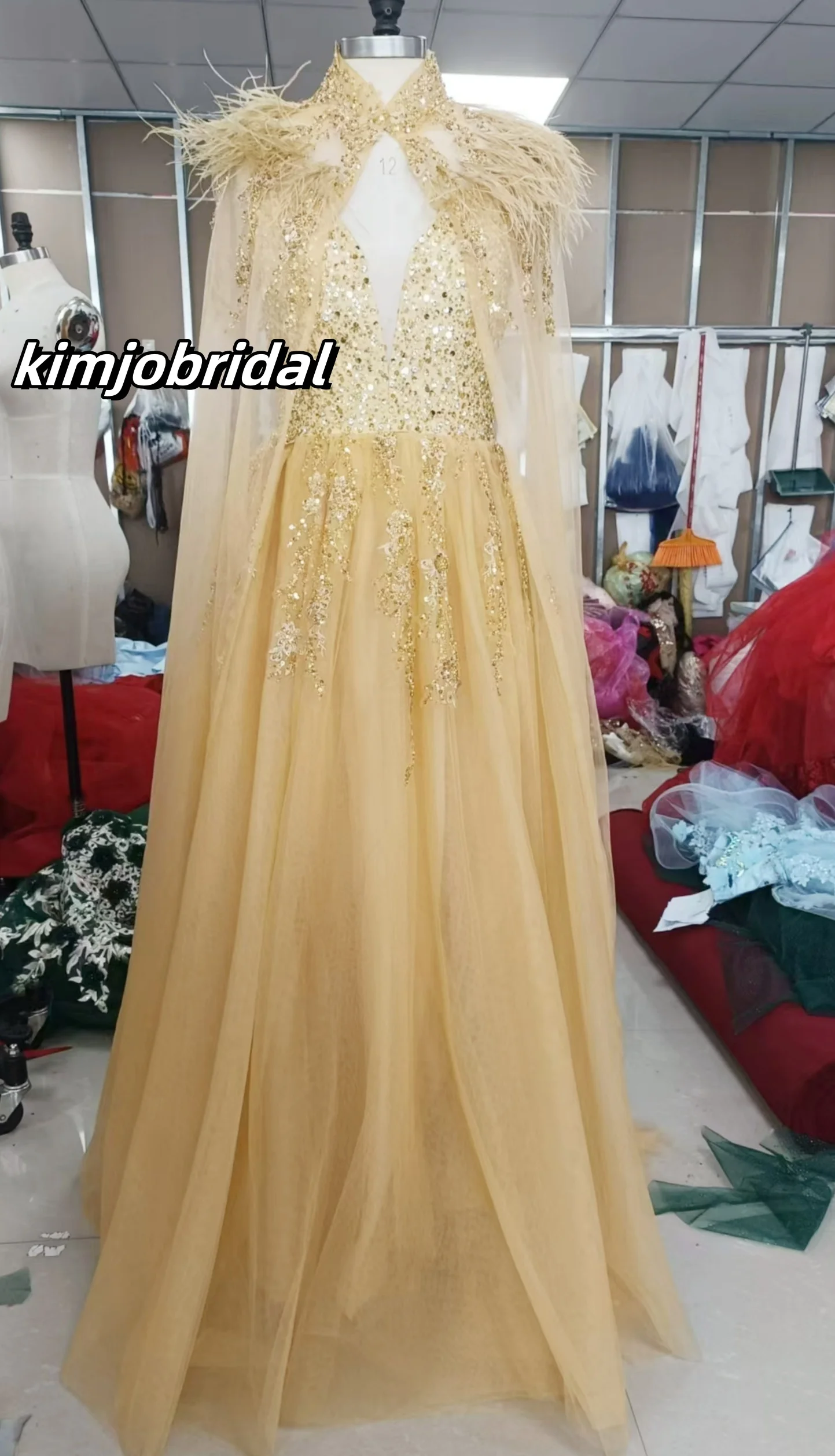 Real Yellow Beading Tulle Prom Dress Long for Arabic Women 2025 V Neck Beading Feather Crystal Feather Evening Gowns Customized