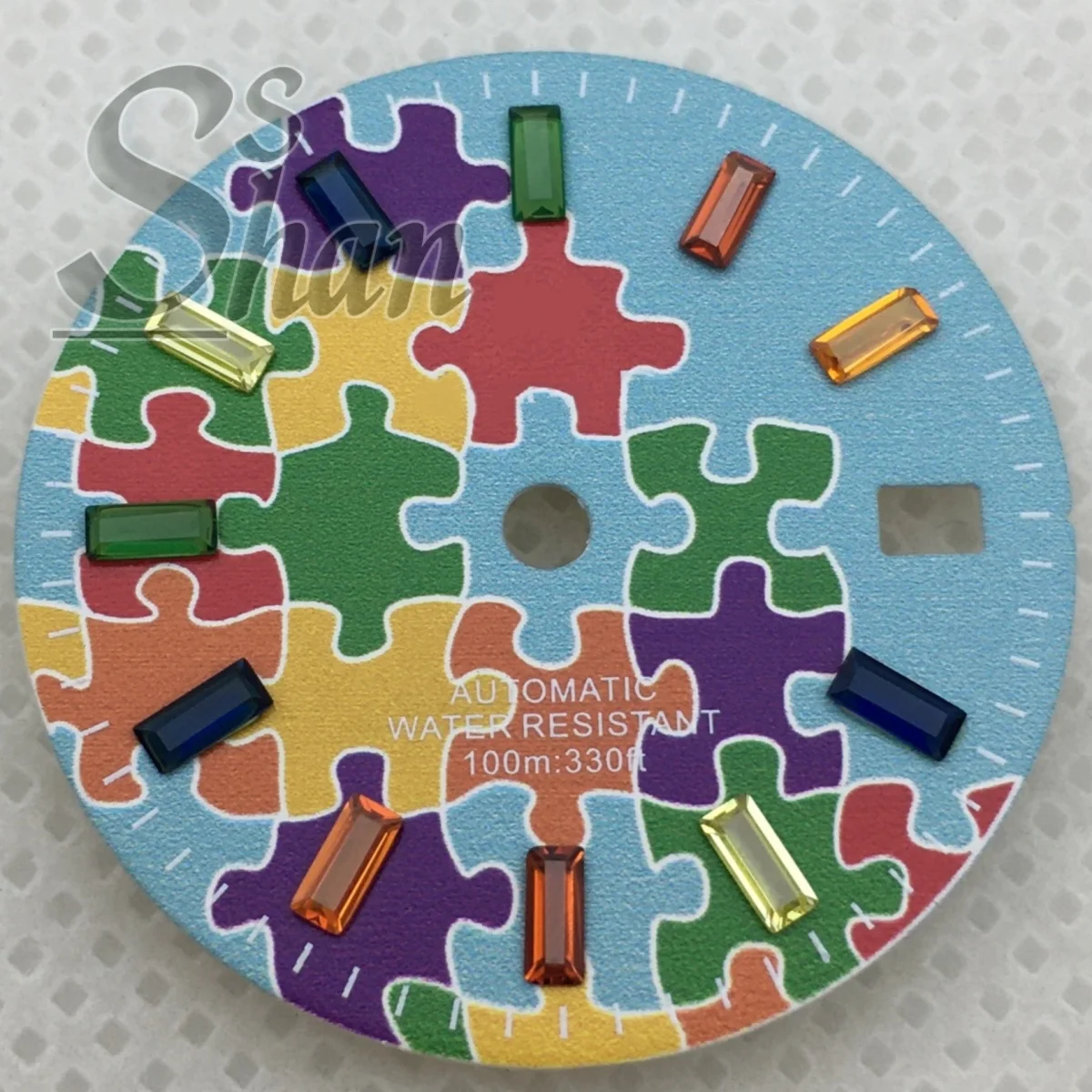 O mostrador do relógio quebra-cabeça de 29mm é equipado com movimento automático NH35 NH36 índice de diamante acessórios de relógio luminoso verde