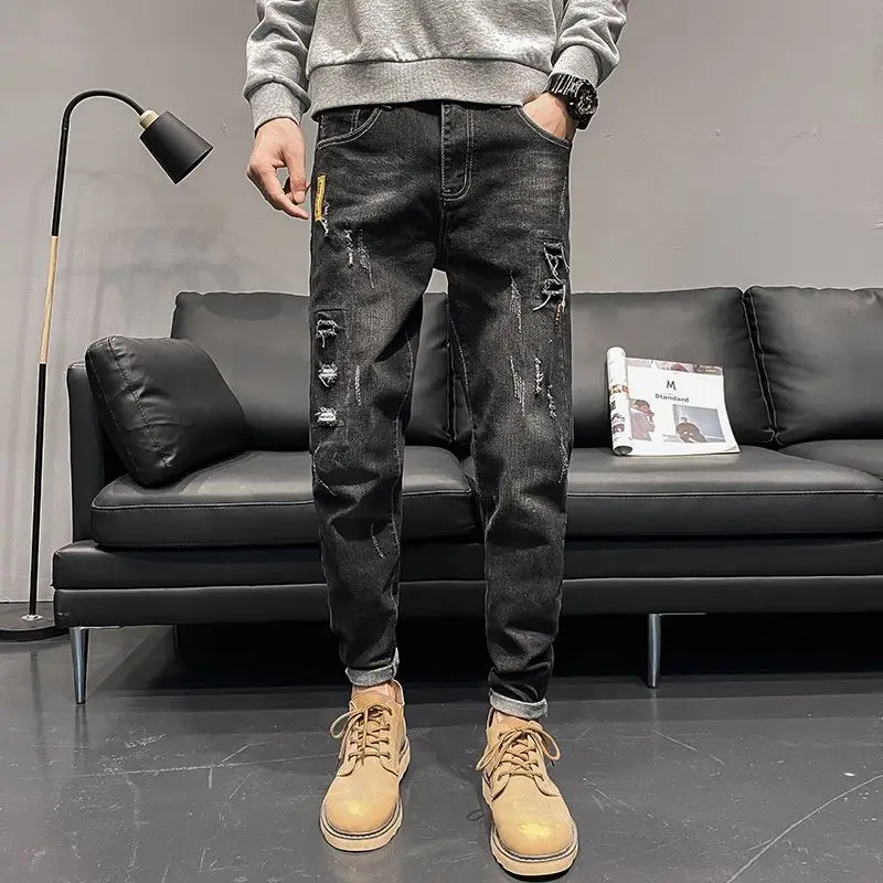 

Модные мужские джинсы слим-фит с дырками, эластичные повседневные длинные брюки, осень 2025, новинка, корейский стиль, хлопок, молодежные джинсы