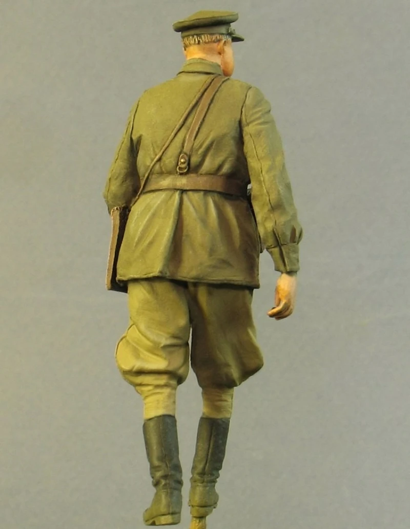 Kit de figurines en résine moulée sous pression, échelle 1/35, officier soviétique de la seconde guerre mondiale, doit être assemblé et coloré par elles-mêmes