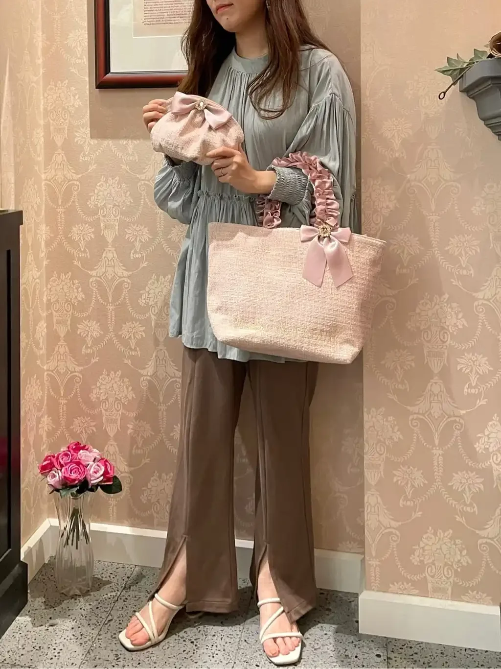 Sweet Cute Japanese Women's Solid Color Tote Autumn Winter All-Match Diamonds Bow Portable Makeup Bag Storage Bags for Ladies