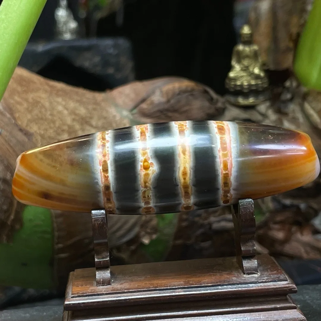 Tibetan Nepalese Himalayan Bead Ancient agate Old Dzi Talisman eye Bead Amulet
