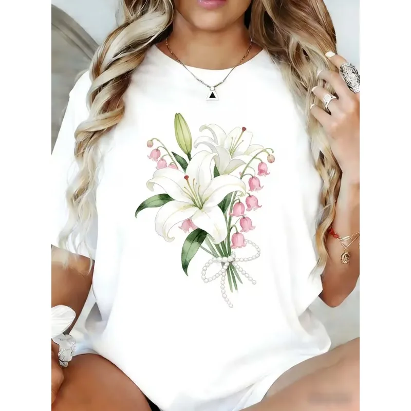 Watercolor Tulip Flower Bouquet T-Shirt Aesthetic Floral Print Women’s Casual Tee Vintage Botanical Art Short Sleeve Shirt