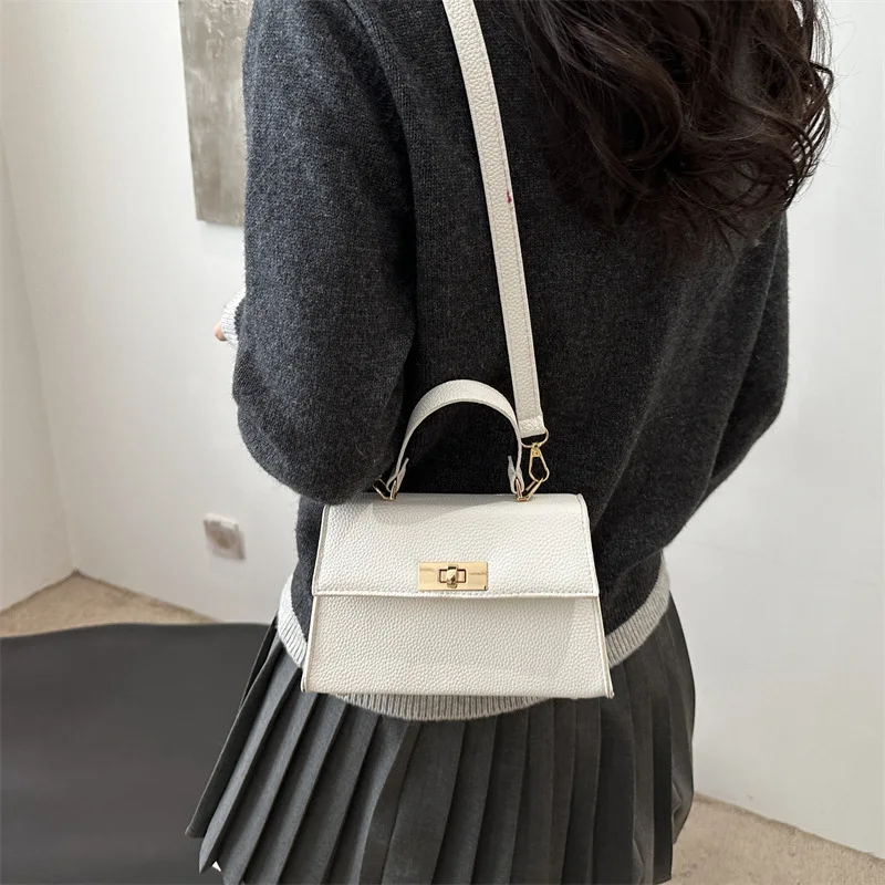 

Spring Minimalist Square Bag Solid Color Lock Tote for Women Vintage Crossbody Purse Retro Shoulder Bag, Chic Day-to-Night Bag​