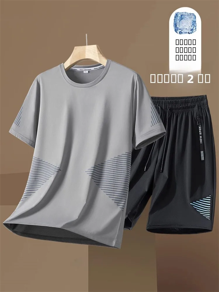 

High-End Casual Sports Set Men's Summer Ice Silk ort Sve T-irt orts Thin Qui Dry Fitn Two-Piece Trendy