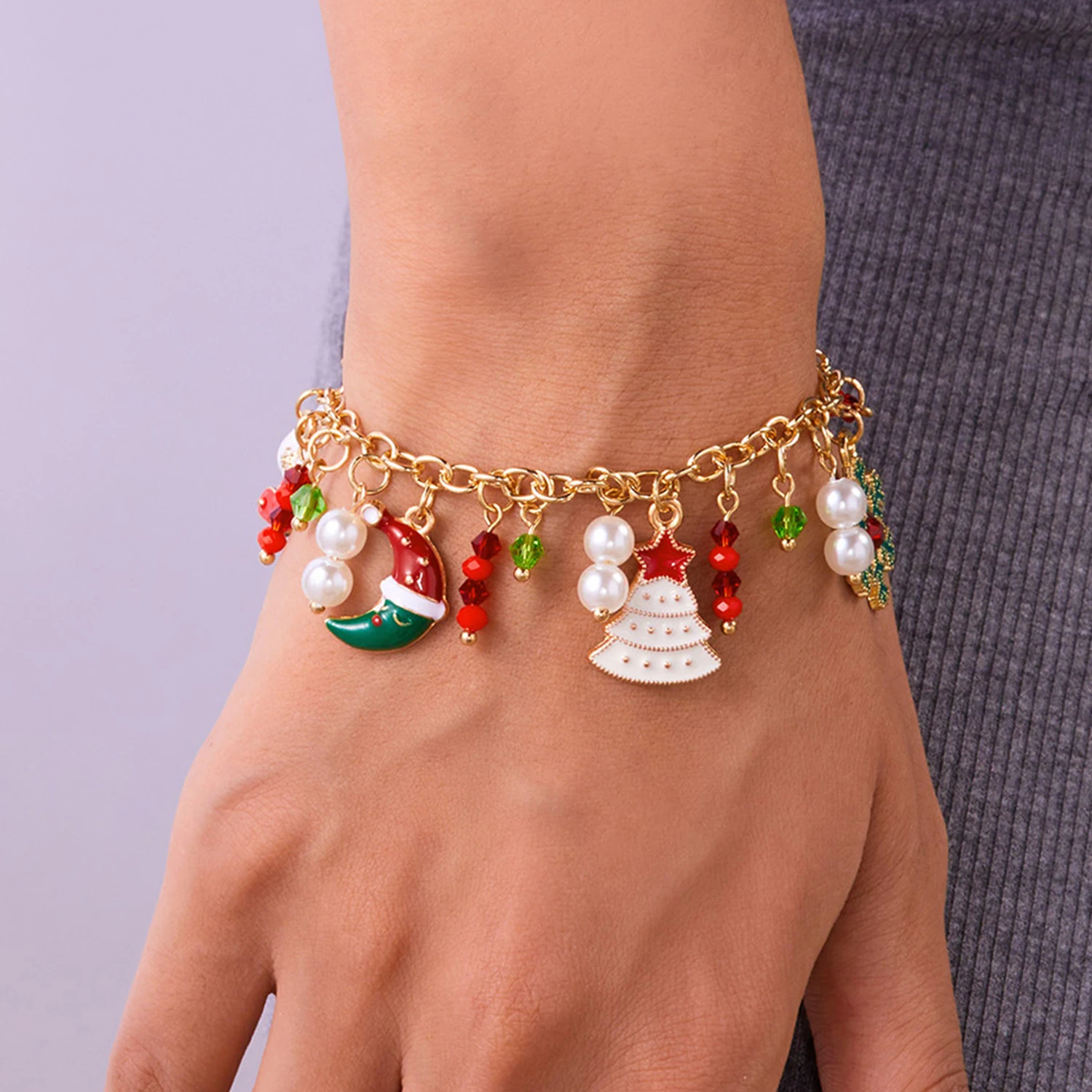 Fashion Christmas Chain Bracelet For Women Sweet Christmas Decorations Metal Bell Pendant Bracelet Xmas Holiday Party Jewelry