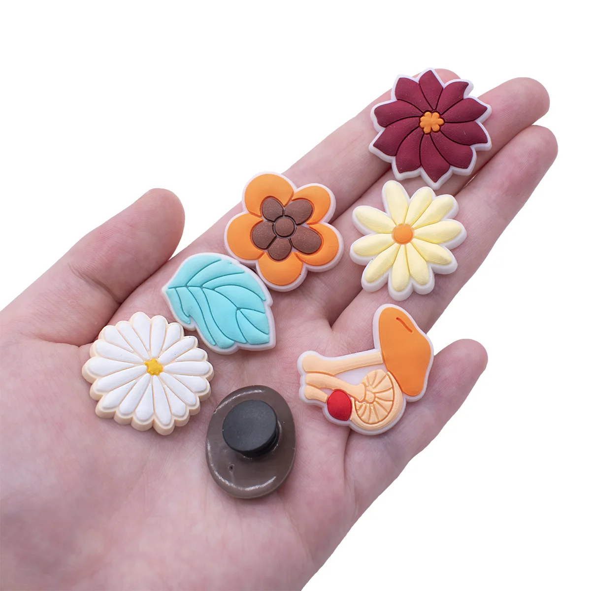 Hot Sales New Arrivals Beautiful Flowers Shoe Charms Pin for Crocs Shoe Accessories Shoe Decoration Kids Adult Christmas Party