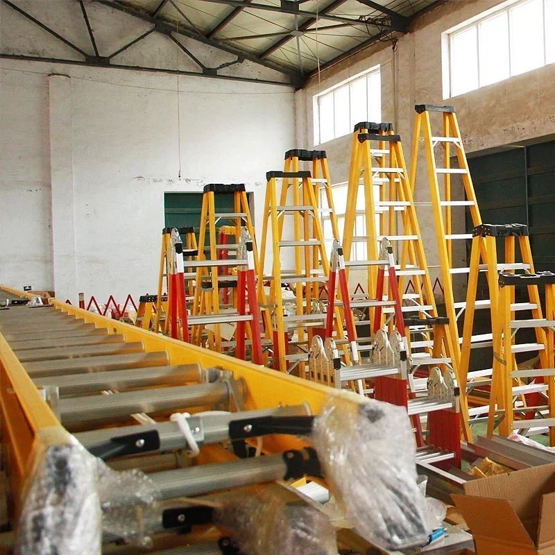 EN131 Step Fiberglass Fire Escape Extension Telescopic Ladder Folding Aluminum Combination  Step Ladders Manufacturers