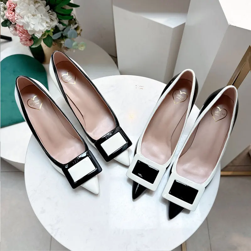 

2025 Spring and Autumn New High Heels Color blocked Square Buckle Shallow Mouth Pointed Shoes Women's High Heels Single Shoes
