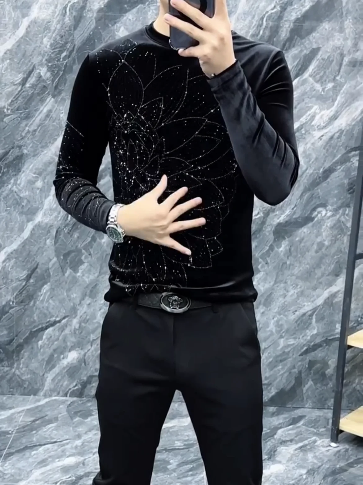 

Мужская вельветовая футболка с золотой вышивкой, новая весенняя модная эластичная теплая базовая футболка с термообработкой и длинным рукавом