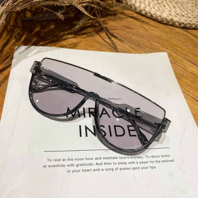 Neu eingetroffen: Vintage Runde Sonnenbrille für Damen und Herren – Ovale Brillen für Sie und Ihn