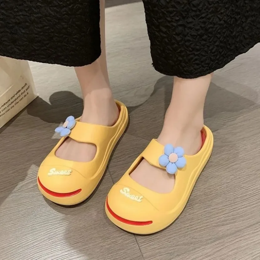 women shoes clog slippers flower Cartoon cute Kawaii flip flops summer Beach Outdoor sandal Non Slip Anti Skid Soft Sole funny