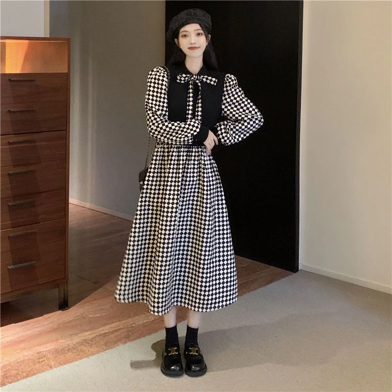 

Winter Fake Two Piece Spliced Plaid Print Long Sleeve Women Dresses Fall French Vintage Harajuku Fashion Long Skirt Party Dating