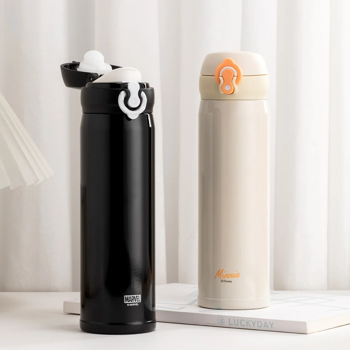 

Disney Mickey Mouse Children's Water Bottle School-Use On-the-Go Cup Student Straw Cup Portable Shock-Resistant Water Flask