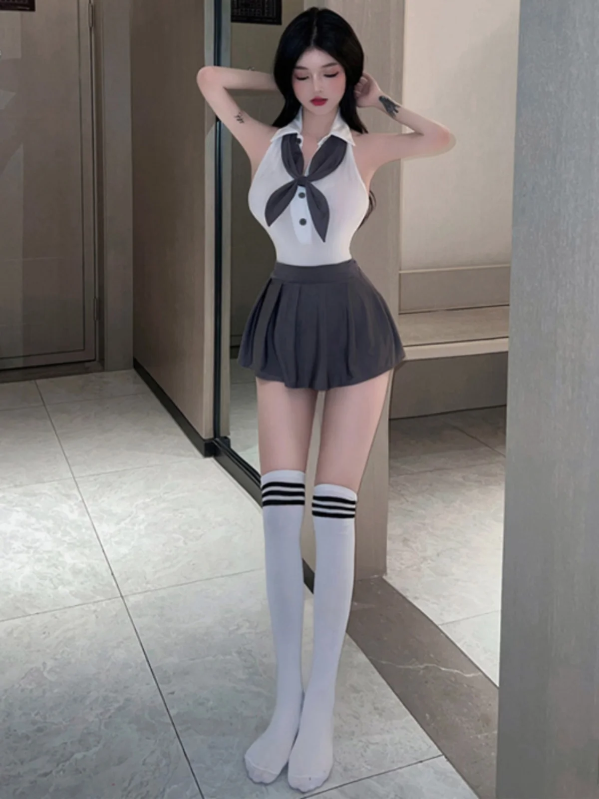 

Sexy Spicy Girl School Sle Knot Deep V Ne Hollow out Bal Jumpsuit with Pleated ort Skirt Set Polyester S...