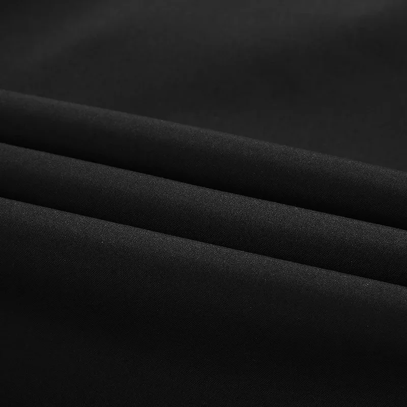 جديد خريف وشتاء 2025 سترة واقية خارجية ثلاثة في واحد للرجال مقاومة للرياح ومقاومة للماء ملابس خارجية عصرية متعددة الاستخدامات