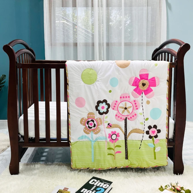 very cheep high quality on sale baby quilt/comforter/duvet blanket cute cartoon design warm hot sale new born infant mattress
