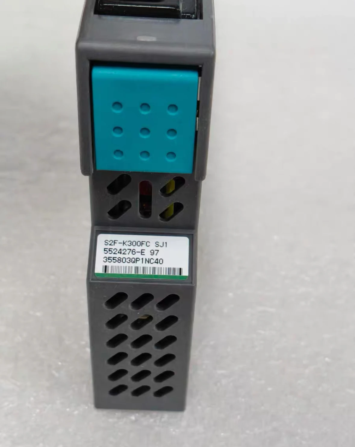 

For HDS 5524276-E S2E-K300FC HITX5524276-D 300G 15K FC hard drive