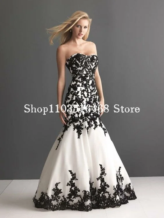 Elegant Mermaid Wedding Dress 2024 Sweetheart Neck Black Applique Gothic Mermaid Formal Occasion Bridal Couture Gowns